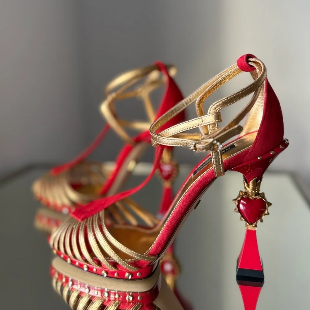 New Dolce & Gabbana 105mm sculpted-heel heart suede sandals $1,895